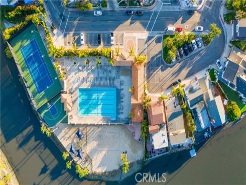 327 62nd Street, Newport Beach, CA