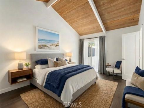 327 62nd Street, Newport Beach, CA
