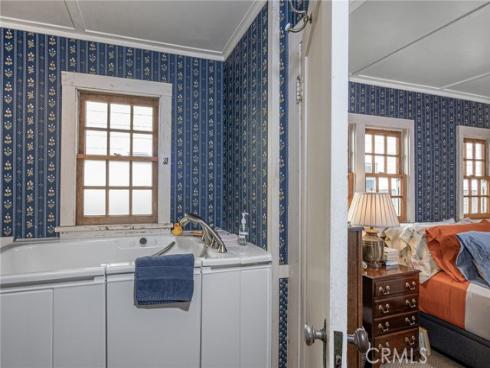 1207 N Bay Front , Newport Beach, CA