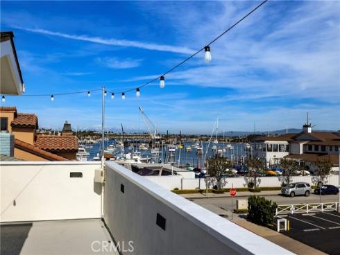 203 8th st , Newport Beach, CA