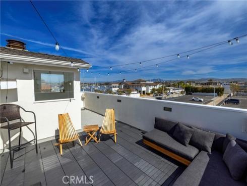 203 8th st , Newport Beach, CA