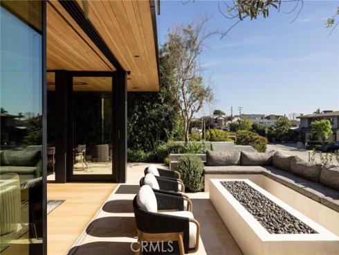 2304 Cliff , Newport Beach, CA