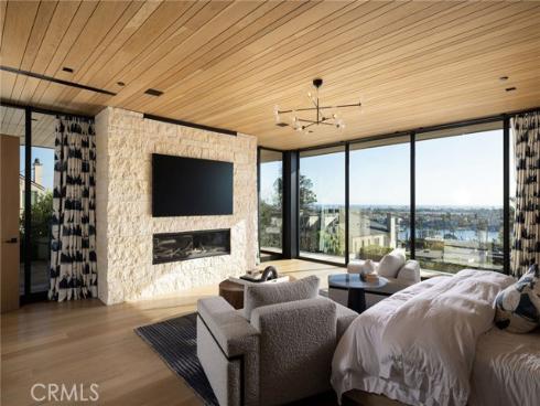 2304 Cliff , Newport Beach, CA