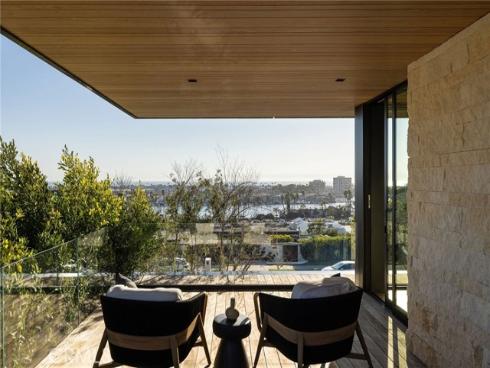 2304 Cliff , Newport Beach, CA