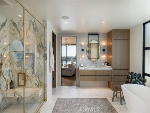 2304 Cliff , Newport Beach, CA