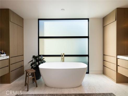 2304 Cliff , Newport Beach, CA