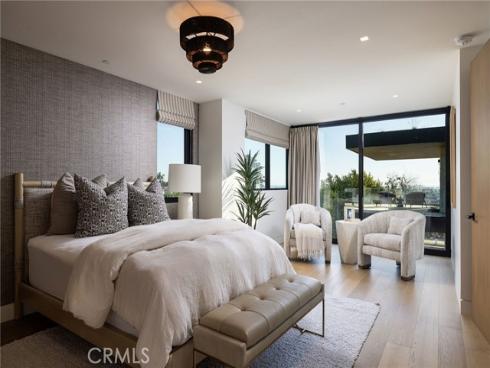 2304 Cliff , Newport Beach, CA