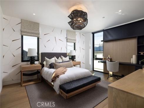 2304 Cliff , Newport Beach, CA