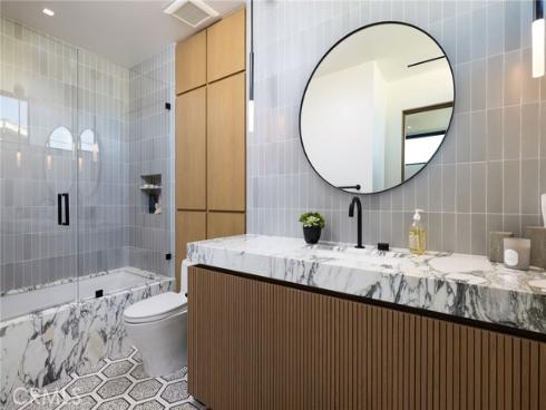 2304 Cliff , Newport Beach, CA
