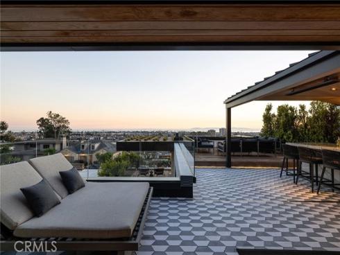 2304 Cliff , Newport Beach, CA