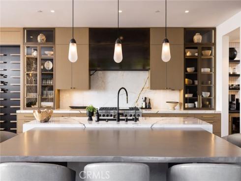 2304 Cliff , Newport Beach, CA
