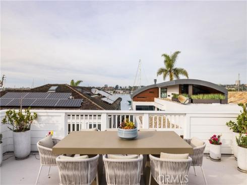 1508 E Balboa Boulevard, Newport Beach, CA