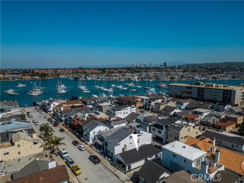 306  Alvarado   Place, Newport Beach, CA
