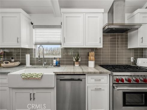 306  Alvarado   Place, Newport Beach, CA