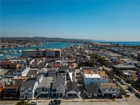 306  Alvarado   Place, Newport Beach, CA