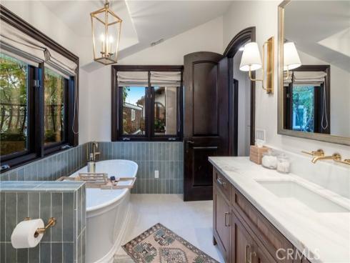 111 Via Koron , Newport Beach, CA