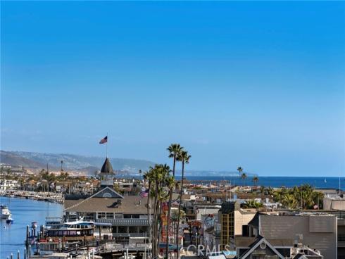 310 Fernando 303 Street, Newport Beach, CA