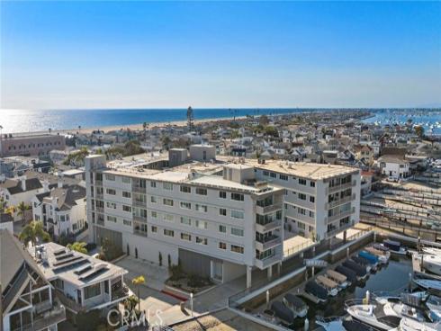 310 Fernando 303 Street, Newport Beach, CA