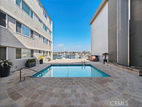 310 Fernando 303 Street, Newport Beach, CA