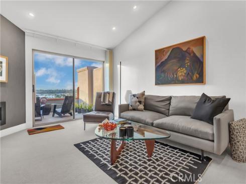 128 Villa Point , Newport Beach, CA