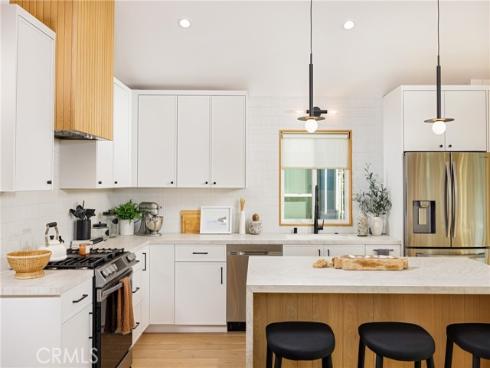 122 E Bay   Avenue, Newport Beach, CA