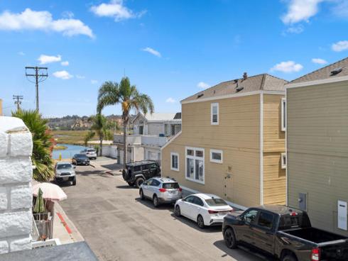 204 David Drive, Newport Beach, CA