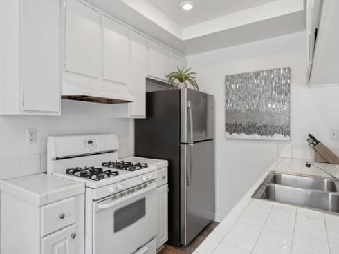 204 David Drive, Newport Beach, CA