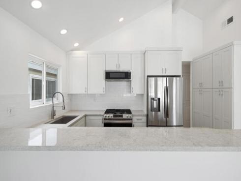 204 David Drive, Newport Beach, CA