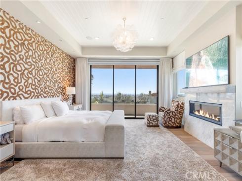 660 Kings Road, Newport Beach, CA
