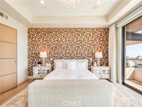 660 Kings Road, Newport Beach, CA