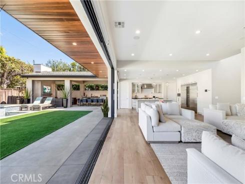 660 Kings Road, Newport Beach, CA