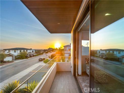 660 Kings Road, Newport Beach, CA