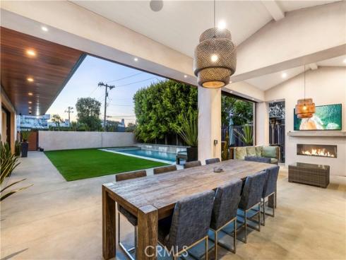 660 Kings Road, Newport Beach, CA