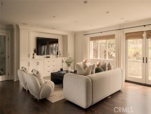 2 Royal Saint George Road, Newport Beach, CA