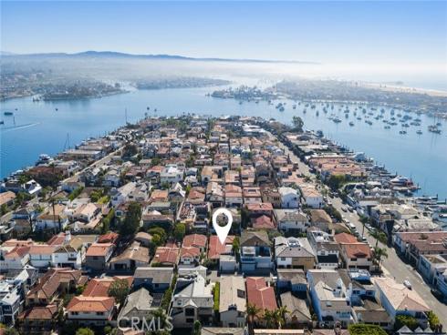 120  Via Undine  , Newport Beach, CA