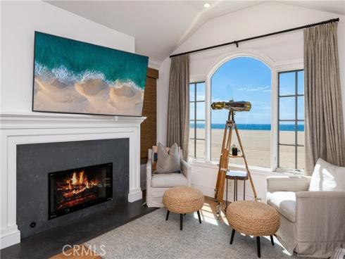 1228 W Oceanfront , Newport Beach, CA
