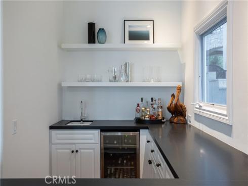 212 Kings Pl , Newport Beach, CA