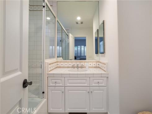 212 Kings Pl , Newport Beach, CA