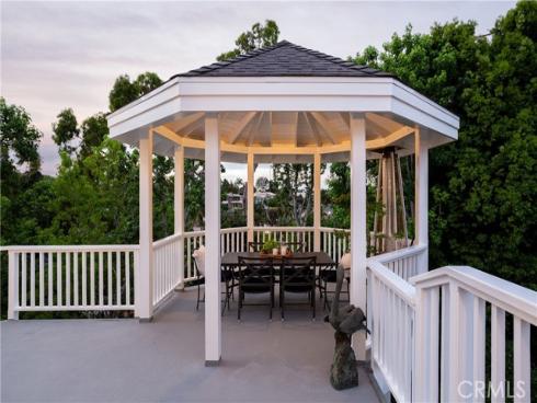 212 Kings Pl , Newport Beach, CA