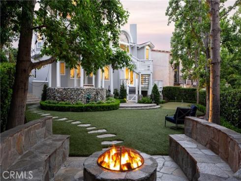 212 Kings Pl , Newport Beach, CA