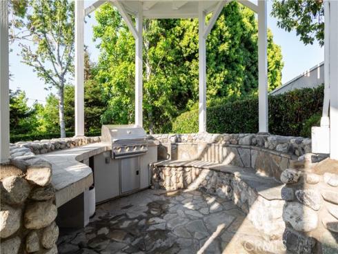 212 Kings Pl , Newport Beach, CA