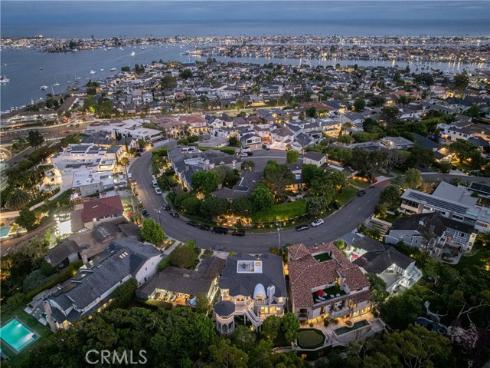 212  Kings Pl  , Newport Beach, CA