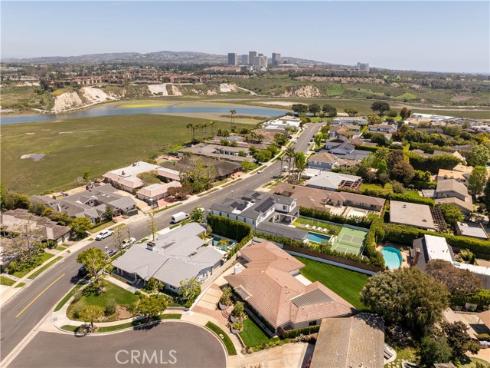 807  Aldebaran   Circle, Newport Beach, CA