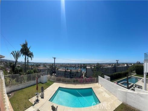 1221  Kings Road  , Newport Beach, CA