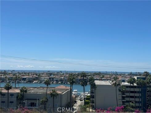 1221  Kings Road  , Newport Beach, CA