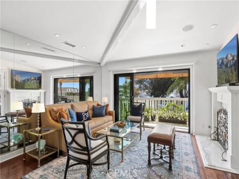 1030 Bayside Cove 702