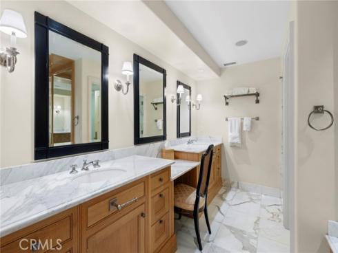 1030 Bayside Cove 702 , Newport Beach, CA
