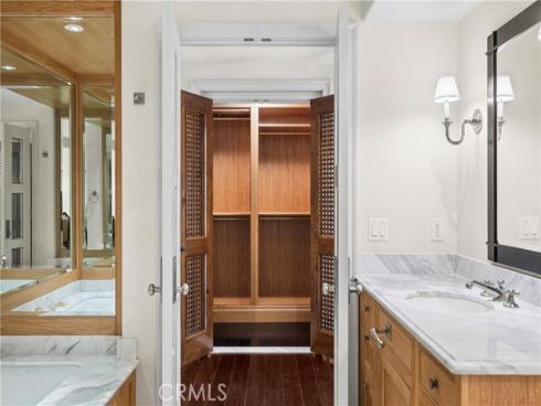 1030 Bayside Cove 702 , Newport Beach, CA