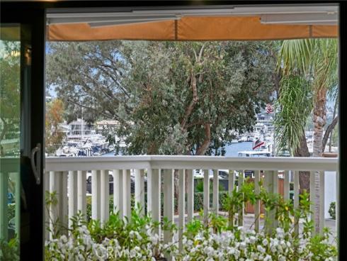 1030 Bayside Cove 702 , Newport Beach, CA