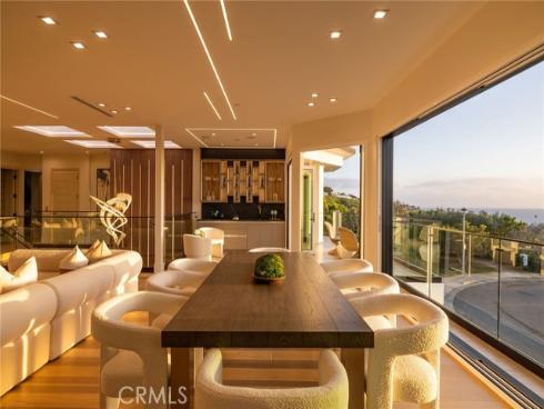4 Narbonne , Newport Beach, CA